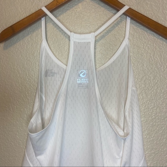 The‎ North Face White Lightweight Tank Size Medium - Picture 4 of 6